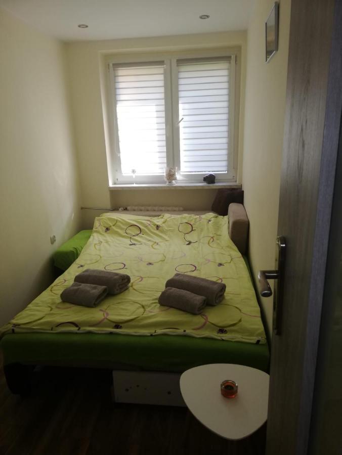 Apartament Dwupokojowy O Wysokim Standardzie Leilighet Ruda Slaska Eksteriør bilde